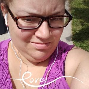 Meet your Posher, Priscilla